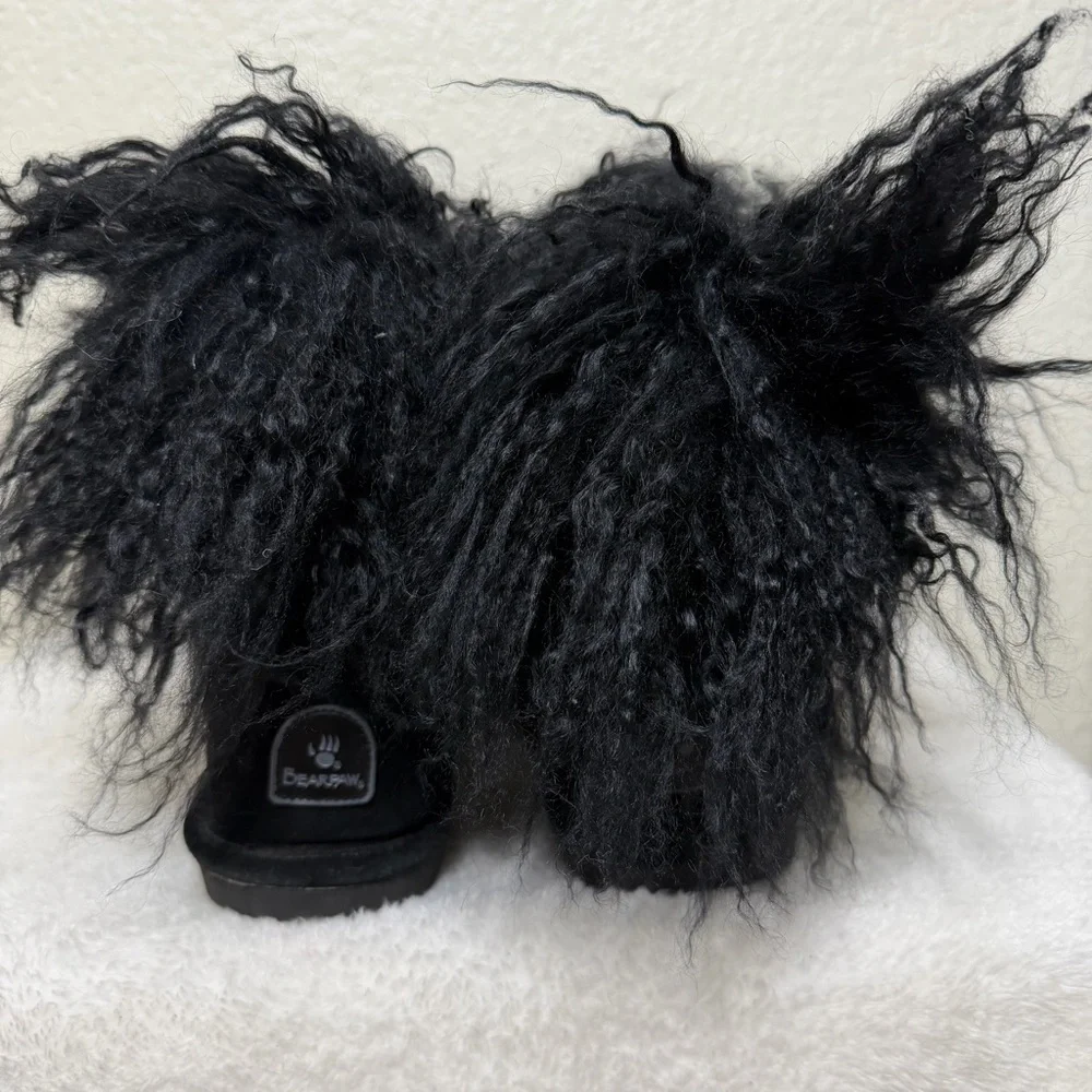 Bearpaw Boo Bootie Winter Boot Fuzzy Lamb Fur Cuff Suede Black Size 9